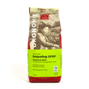 БИО зелен чай Darjeeling 200 g, Cha Do.jpg