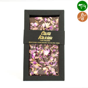 Занаятчийски шоколад с листенца българска роза 70 g, Casa Kakau.jpg